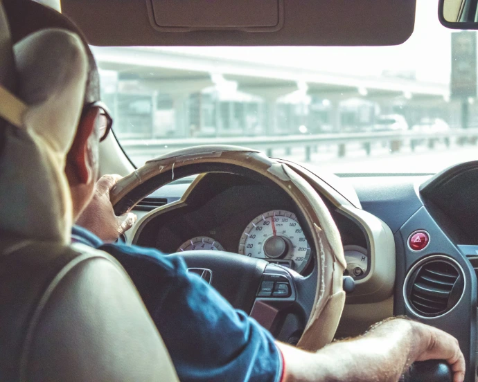 Assistance with foreign driver's license exchange and transport bureaucracy